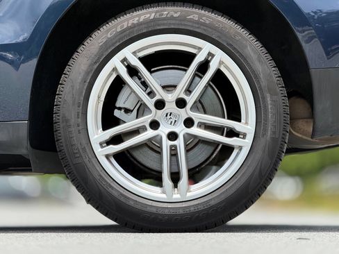 Used 2015 Porsche Macan S AWD/4WD image 19