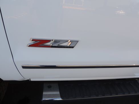 Used 2019 Chevrolet Silverado 2500 LTZ w/ Duramax Plus Package image 24