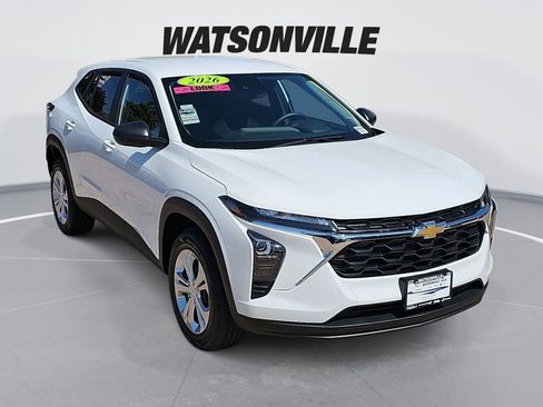 New 2026 Chevrolet Trax LS w/ Driver Confidence Package FWD image 1