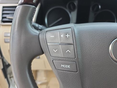 Used 2014 Lexus LX 570 4WD image 19