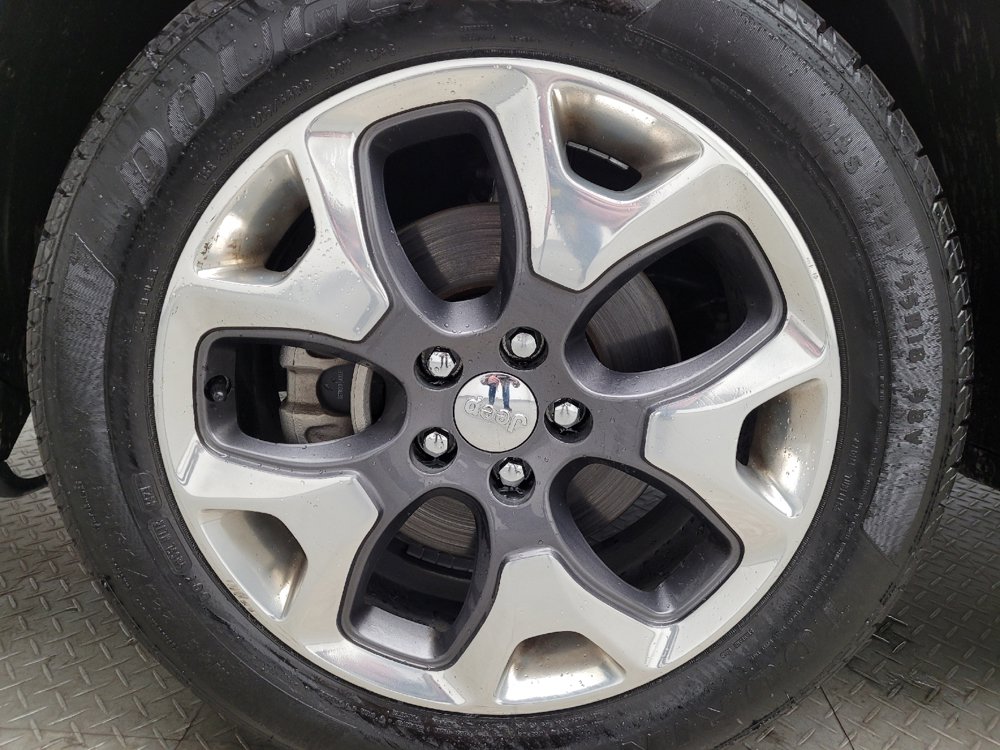 Used 2019 Jeep Compass Limited AWD/4WD image 31