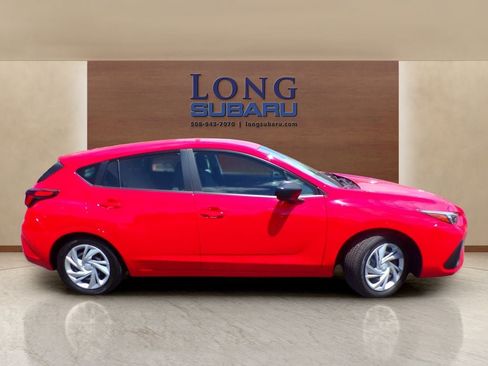 Used 2025 Subaru Impreza 2.0i AWD/4WD image 5