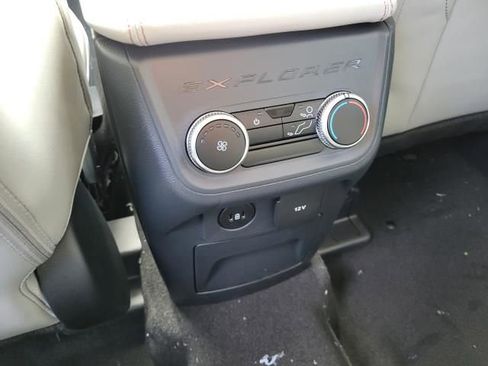 New 2026 Ford Explorer Active image 18