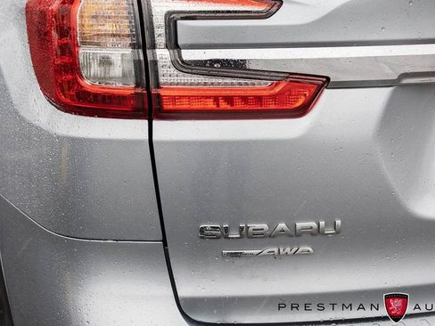 Used 2024 Subaru Ascent Limited image 40