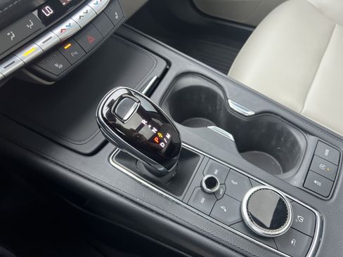 Used 2022 Cadillac XT4 Luxury w/ Cold Weather Package image 23