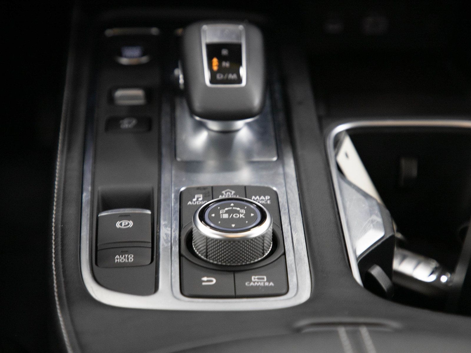 Used 2023 INFINITI QX60 Sensory AWD/4WD image 23