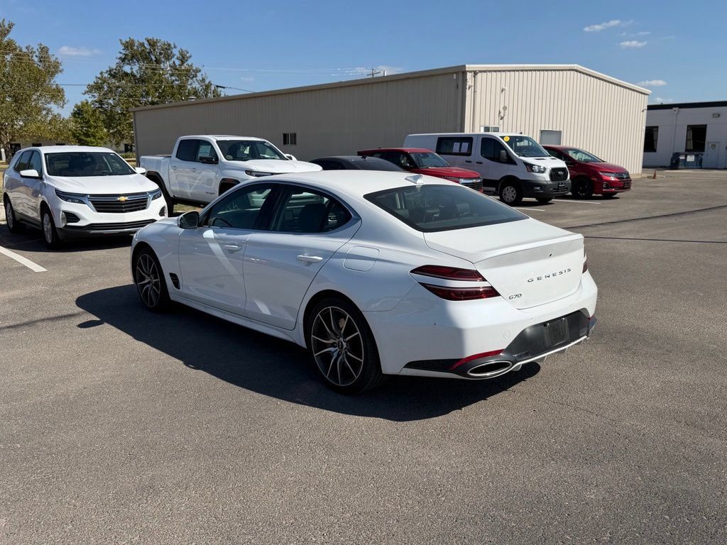 Used 2026 Genesis G70 2.5T RWD image 5