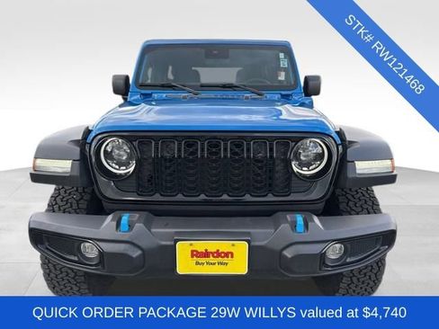 Used 2024 Jeep Wrangler Unlimited image 2