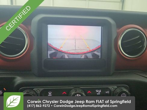 Certified 2018 Jeep Wrangler Unlimited Rubicon w/ Steel Bumper Group image 24