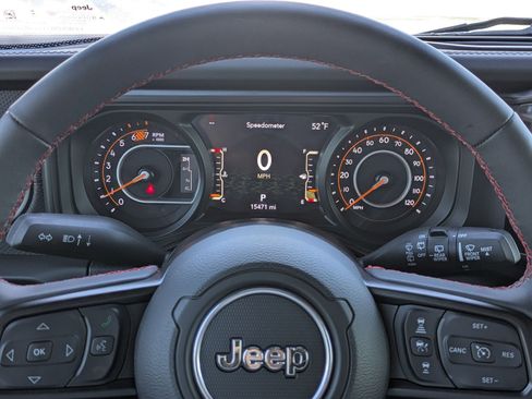 Used 2024 Jeep Wrangler Rubicon w/ Safety Group image 18