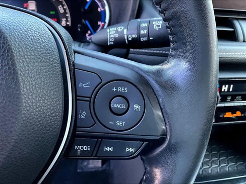 Used 2023 Toyota RAV4 XLE image 24