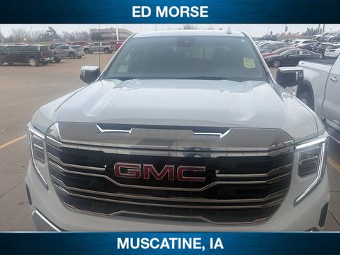 Used 2024 GMC Sierra 1500 SLT w/ SLT Premium Plus Package image 6