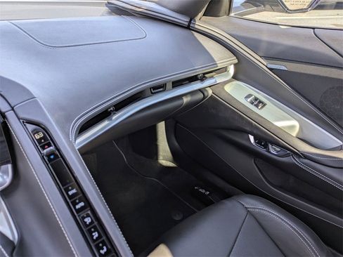 Used 2023 Chevrolet Corvette Stingray Convertible w/ 1LT image 16