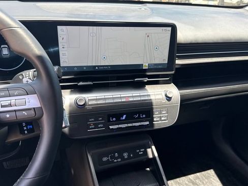 Used 2026 Hyundai Kona Limited FWD image 17