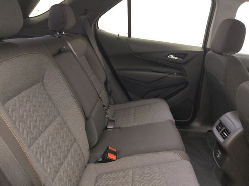 Used 2022 Chevrolet Equinox LT FWD image 19