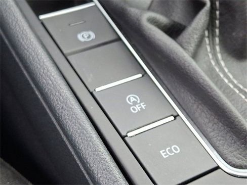 Used 2024 Volkswagen Jetta S image 21