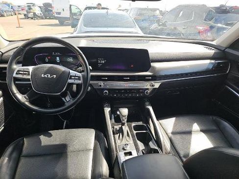 Used 2025 Kia Telluride S AWD/4WD image 10