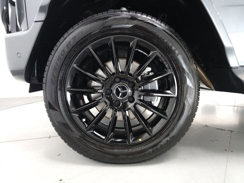 Used 2024 Mercedes-Benz G 550 image 33