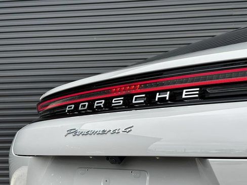 Certified 2026 Porsche Panamera 4 AWD/4WD image 28