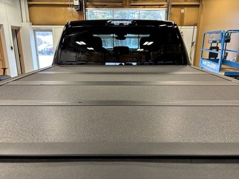 Used 2024 RAM 2500 Big Horn w/ Sport Appearance Package image 27