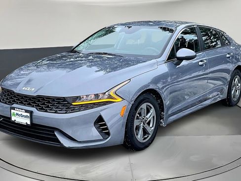 Used 2022 Kia K5 LXS image 3