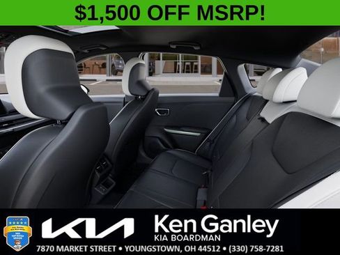 New 2025 Kia K4 GT-Line Turbo image 18