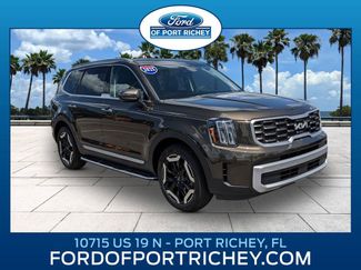 Used 2025 Kia Telluride S video 1