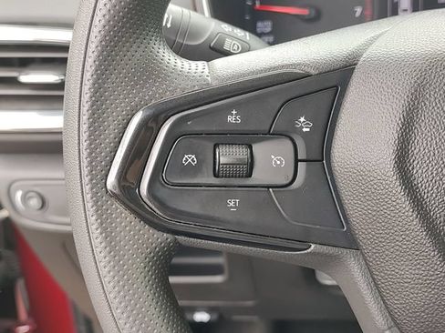 Used 2022 Chevrolet TrailBlazer LT w/ Confidence II Package FWD image 21