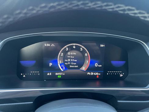 Used 2024 Volkswagen Tiguan SE image 23