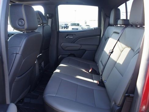 Certified 2023 Chevrolet Colorado ZR2 w/ ZR2 Convenience Package III image 16