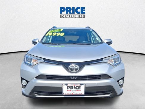 Used 2016 Toyota RAV4 Limited w/ Advanced Technology Package AWD/4WD image 4