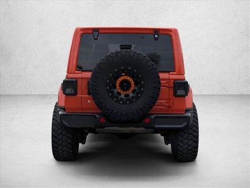 Used 2020 Jeep Wrangler Unlimited Sahara w/ Uconnect 4C Nav & Sound Group image 7