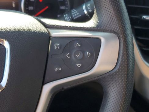 Used 2023 GMC Acadia SLE w/ Driver Convenience Package image 15