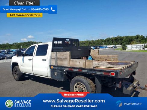 Used 2015 Chevrolet Silverado 3500 W/T AWD/4WD image 3
