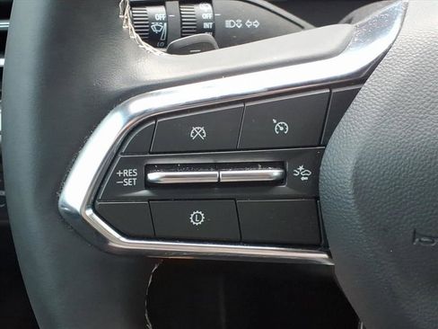 Used 2026 Chevrolet Traverse LT w/ Driver Confidence Package FWD image 12