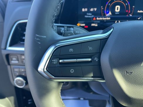 New 2026 Chevrolet Suburban Premier image 28