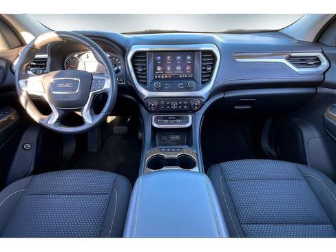 Used 2023 GMC Acadia SLE w/ Driver Convenience Package image 7