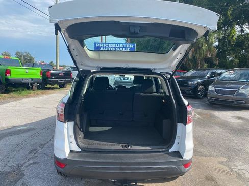 Used 2017 Ford Escape S FWD image 15