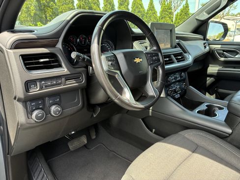Used 2022 Chevrolet Suburban LS w/ Driver Alert Package image 23