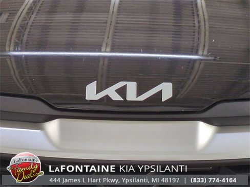 Certified 2024 Kia Sportage LX image 9