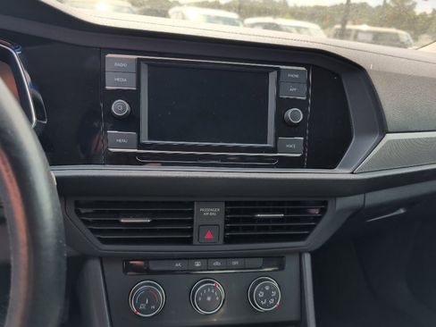 Used 2024 Volkswagen Jetta S FWD image 7