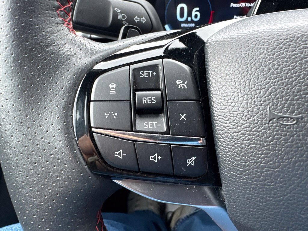 Used 2025 Ford Explorer ST w/ Sun And Sound Package AWD/4WD image 31