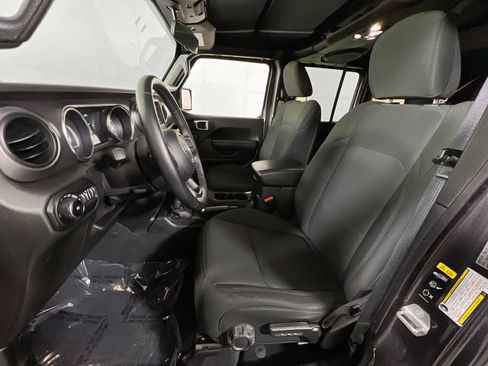 Used 2021 Jeep Wrangler Unlimited Sport AWD/4WD image 20