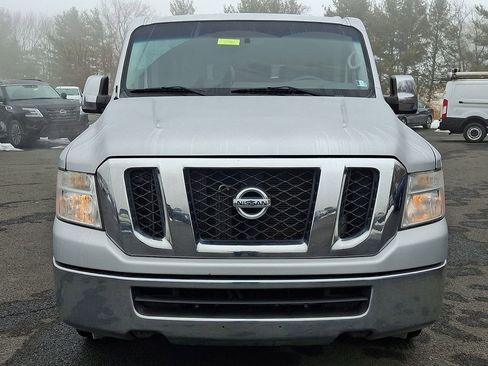 Used 2017 Nissan NV 3500 SV w/ SV Technology Package image 2
