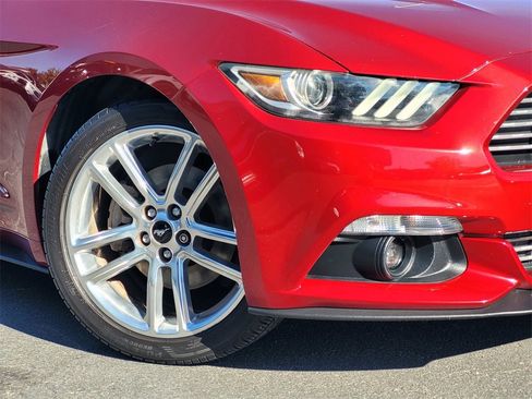 Used 2016 Ford Mustang Premium w/ Equipment Group 201A image 4