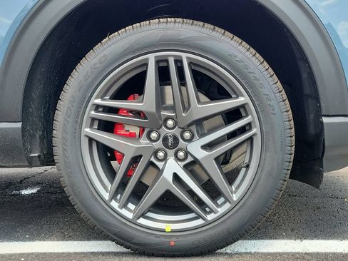 New 2026 Ford Explorer ST-Line w/ ST-Line Street Pack AWD/4WD image 9