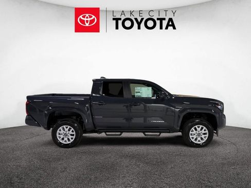 New 2025 Toyota Tacoma SR5 image 6