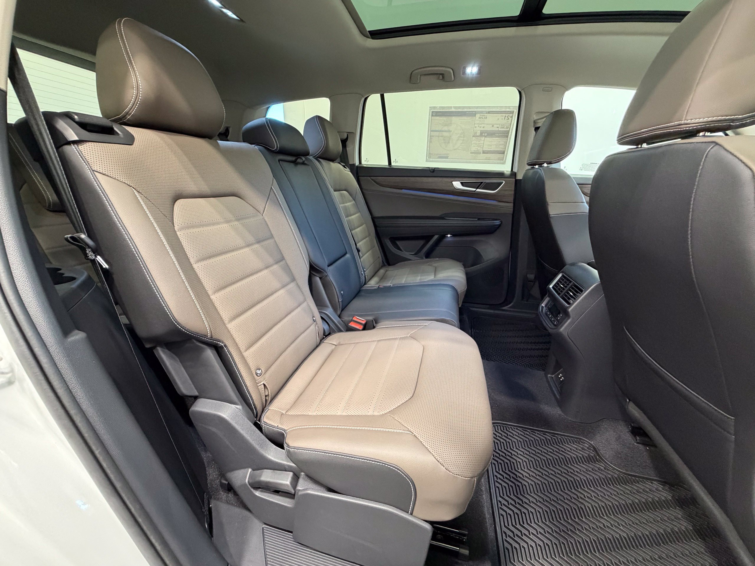 New 2026 Volkswagen Atlas SEL AWD/4WD image 29