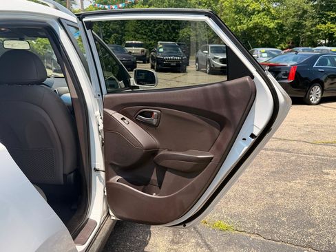 Used 2014 Hyundai Tucson SE FWD image 27