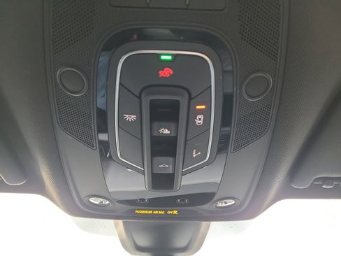 Used 2019 Audi SQ5 Premium Plus w/ Premium Plus Package image 27